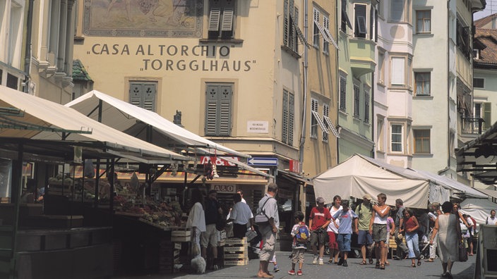 Das Foto zeigt einen Ausschnitt der Bozener Altstadt