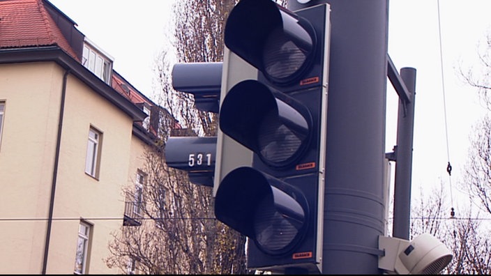 Eine abgeschaltete Ampel.